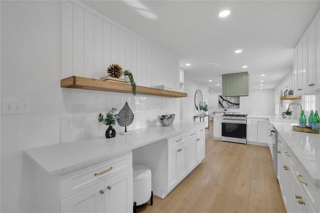 4845 Millen SE Drive, Mableton, GA 30126