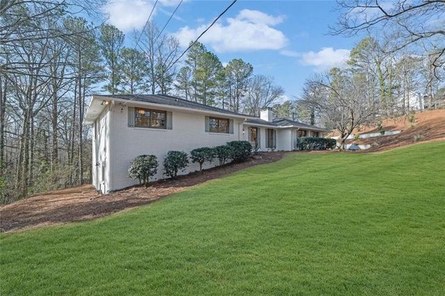 4845 Millen SE Drive, Mableton, GA 30126