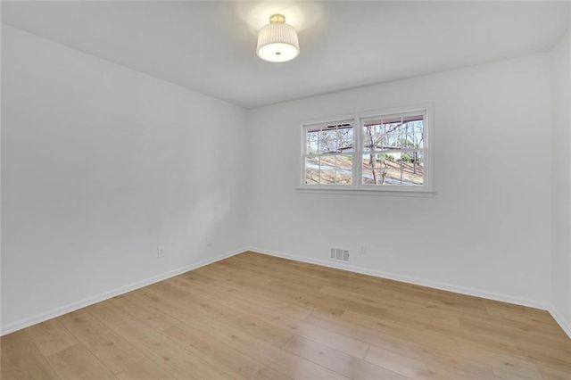 4845 Millen SE Drive, Mableton, GA 30126