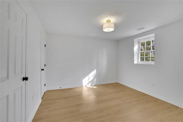 4845 Millen SE Drive, Mableton, GA 30126