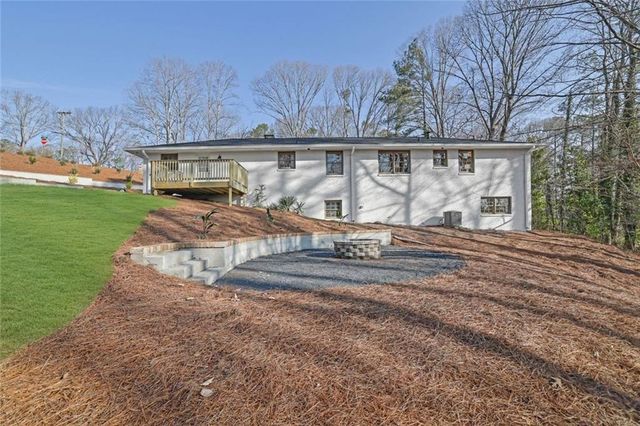 4845 Millen SE Drive, Mableton, GA 30126