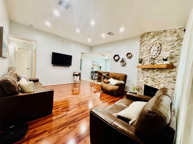 19347 Otter Trail Court, Katy, TX 77449