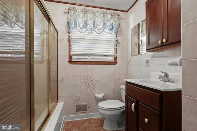 962 POINT PLEASANT RD, Glen Burnie, MD 21060