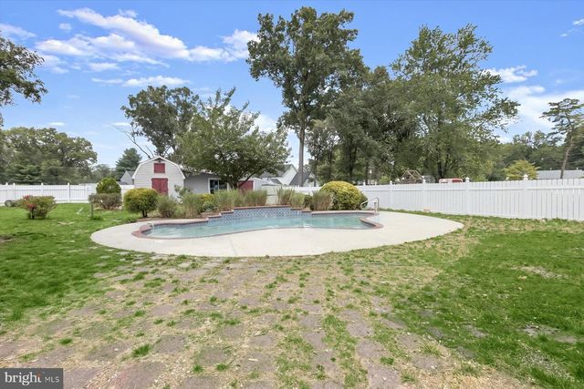 962 POINT PLEASANT RD, Glen Burnie, MD 21060