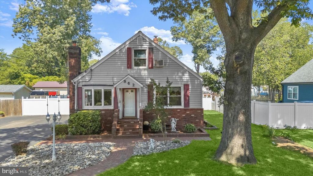 962 POINT PLEASANT RD, Glen Burnie, MD 21060