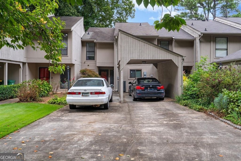 6207 Willow Run Road, Peachtree Corners, GA 30092