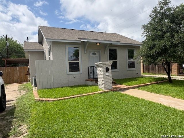 1832 Clower, San Antonio, TX 78201