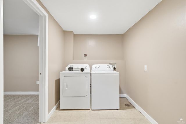 3527 Dempsey Road, Manhattan, KS 66502