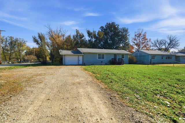 3527 Dempsey Road, Manhattan, KS 66502