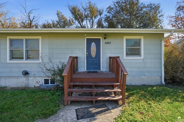 3527 Dempsey Road, Manhattan, KS 66502