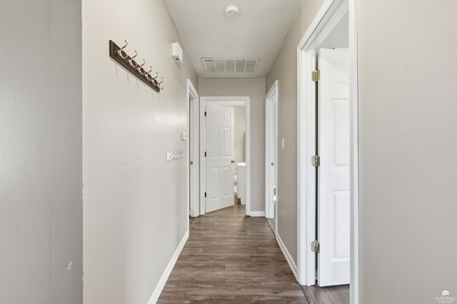 3527 Dempsey Road, Manhattan, KS 66502