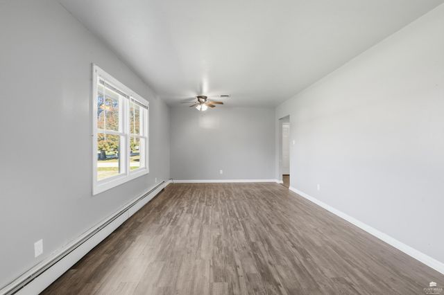 3527 Dempsey Road, Manhattan, KS 66502