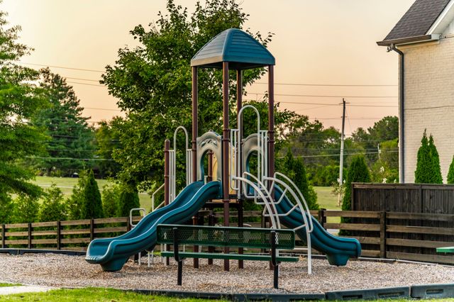 101 Settlers Way, Hendersonville, TN 37075