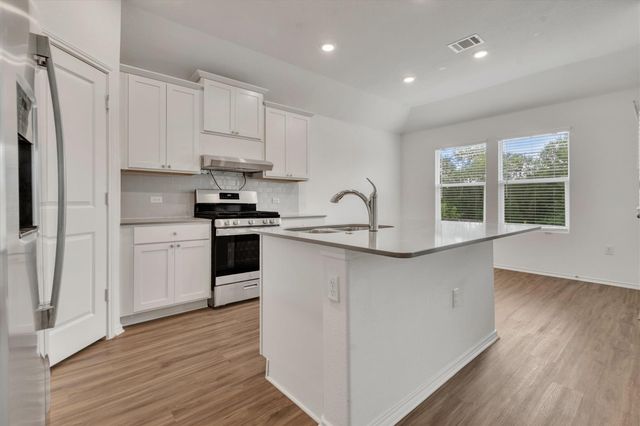10721 Steinbeck DR, Austin, TX 78747
