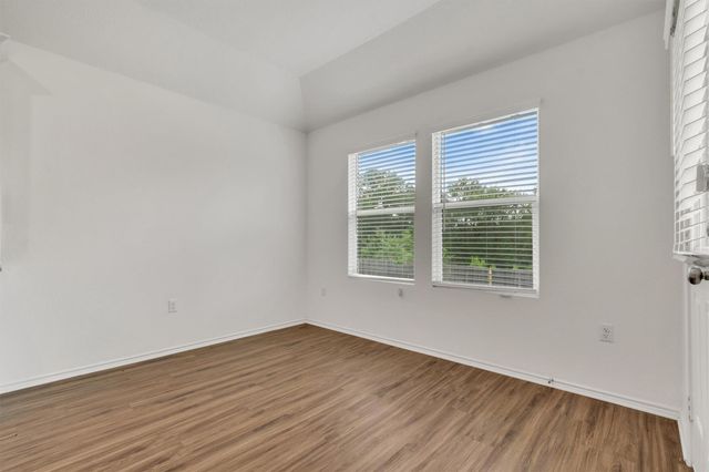10721 Steinbeck DR, Austin, TX 78747