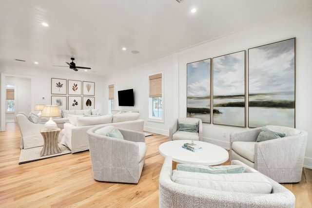 69 Live Oak Street, Santa Rosa Beach, FL 32459