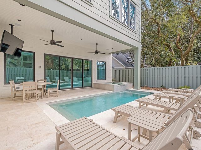 69 Live Oak Street, Santa Rosa Beach, FL 32459