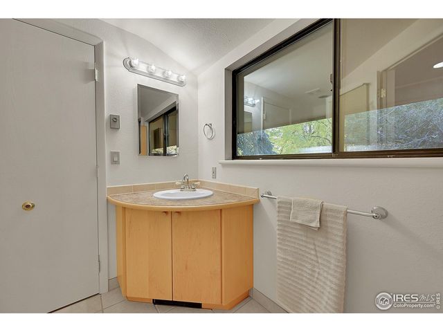 1172 Juniper Ave, Boulder, CO 80304