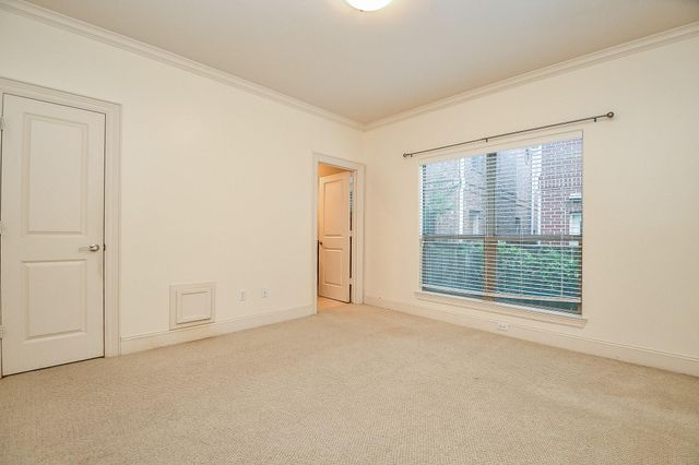 6818 Staffordshire Boulevard, Houston, TX 77030