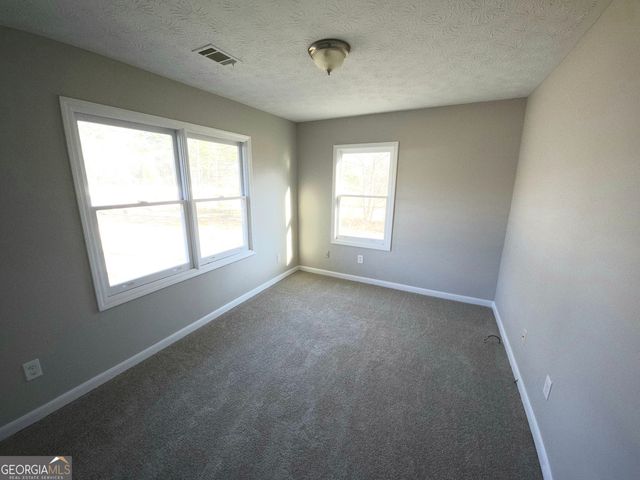 2462 Sharpsburg McCullum Road, Newnan, GA 30265