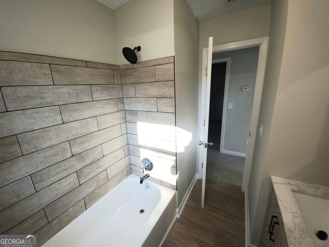 2462 Sharpsburg McCullum Road, Newnan, GA 30265