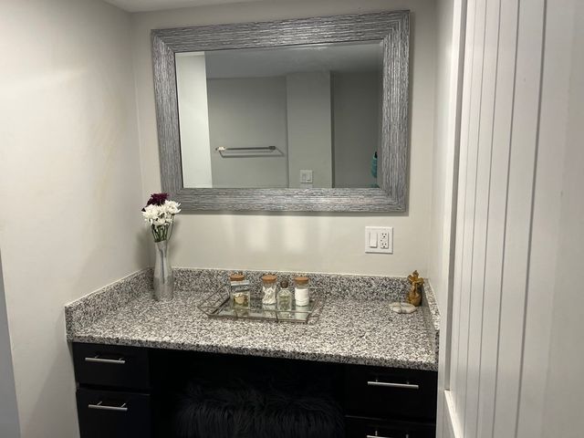 1279 Pond Street 1, Franklin, MA 02038