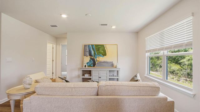 231 Dockside Road, Freeport, FL 32439
