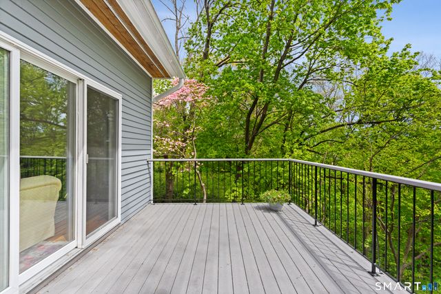 1 Old Church Road 6, Greenwich, CT 06830