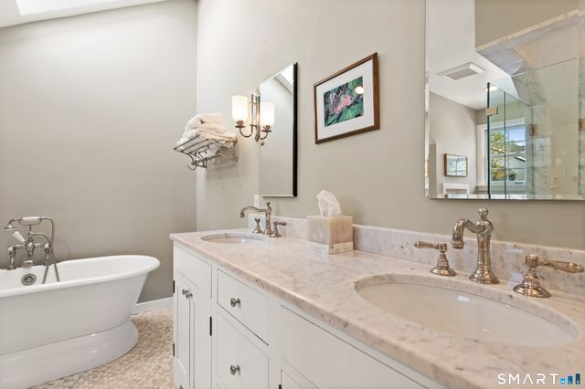 1 Old Church Road 6, Greenwich, CT 06830