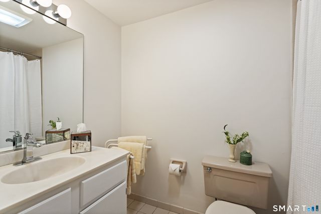 1 Old Church Road 6, Greenwich, CT 06830