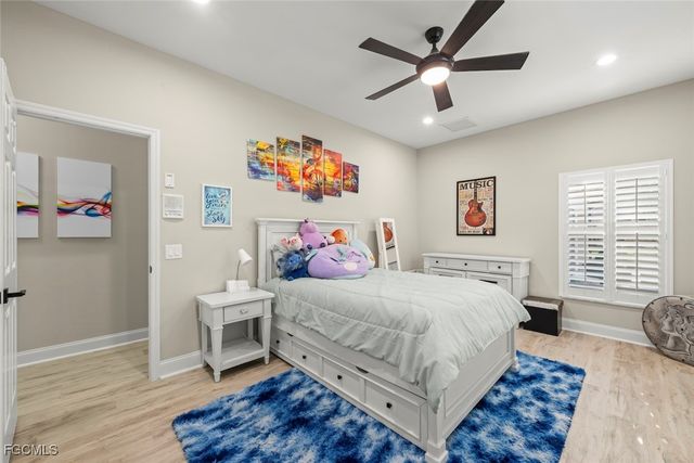 15520 Greenock LN, Fort Myers, FL 33912