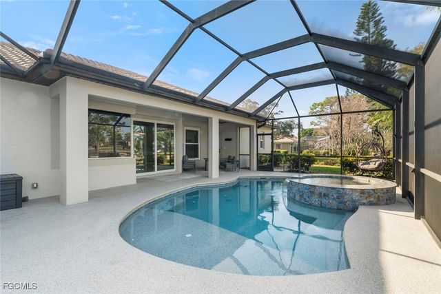 15520 Greenock LN, Fort Myers, FL 33912