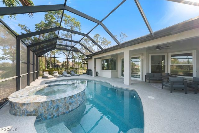 15520 Greenock LN, Fort Myers, FL 33912