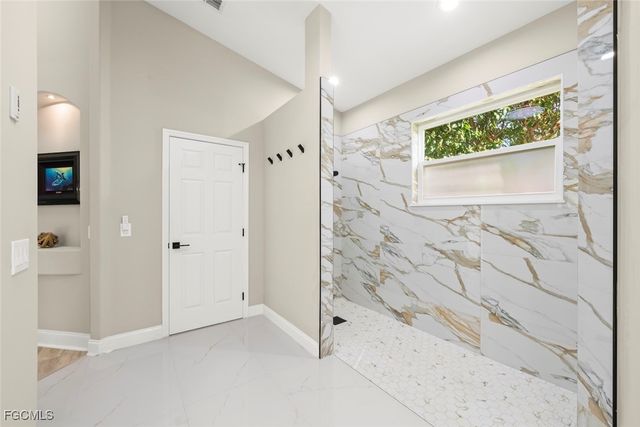 15520 Greenock LN, Fort Myers, FL 33912