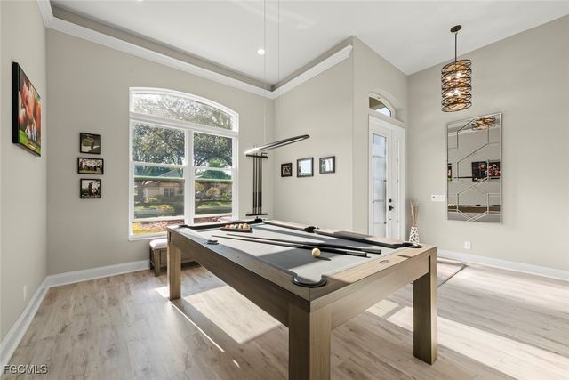 15520 Greenock LN, Fort Myers, FL 33912