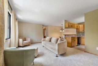 7638 13th Street N, Oakdale, MN 55128