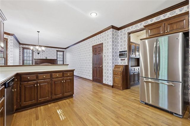 1008 S 17th Terrace, Leavenworth, KS 66048