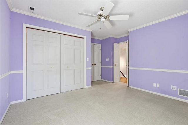 1008 S 17th Terrace, Leavenworth, KS 66048