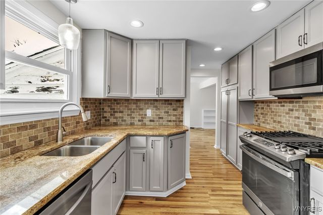 38 Hancock Terrace, Amherst, NY 14226