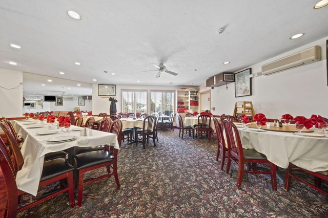 300 Main Street, Buzzards Bay, MA 02532