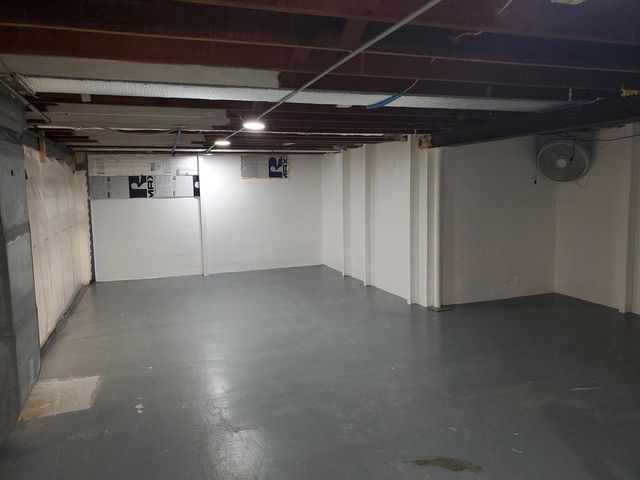121 N SEYMOUR STREET, Fond Du Lac, WI 54935