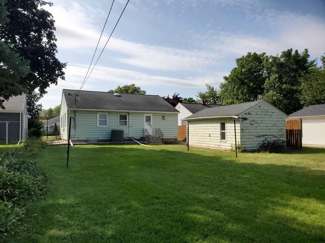 121 N SEYMOUR STREET, Fond Du Lac, WI 54935
