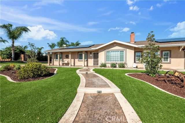 28600 Tulita Lane, Menifee, CA 92584