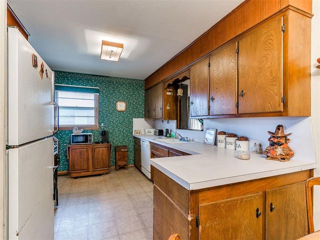 2520 SW 50th Street, Oklahoma City, OK 73119