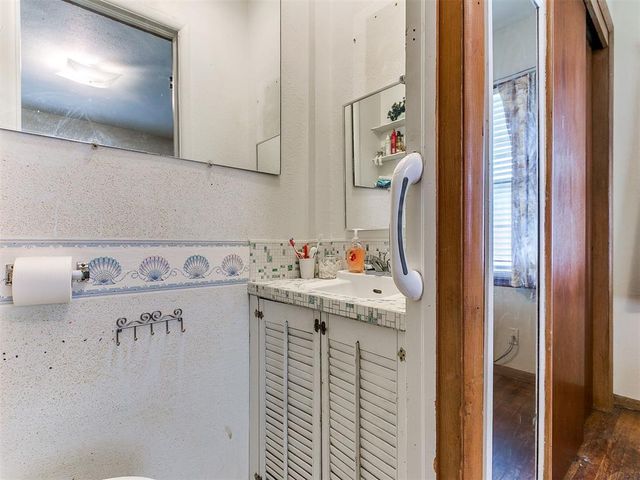 2520 SW 50th Street, Oklahoma City, OK 73119