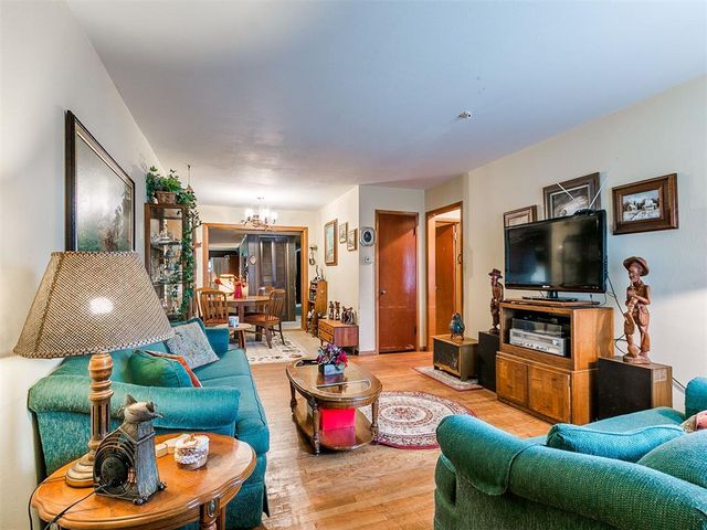 2520 SW 50th Street, Oklahoma City, OK 73119