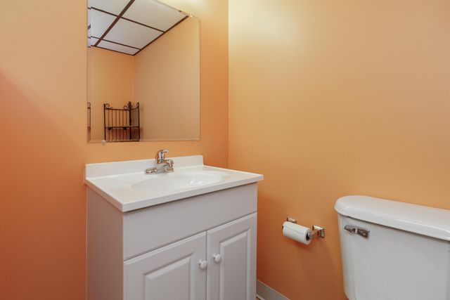 318 E Stanton Avenue, Columbus, OH 43214