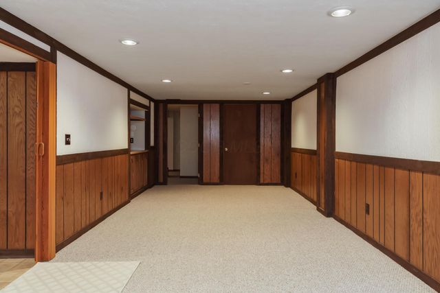 318 E Stanton Avenue, Columbus, OH 43214