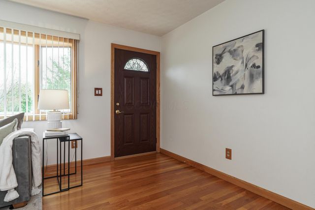 318 E Stanton Avenue, Columbus, OH 43214