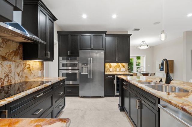 901 SE 6TH Street, Fort Lauderdale, FL 33301